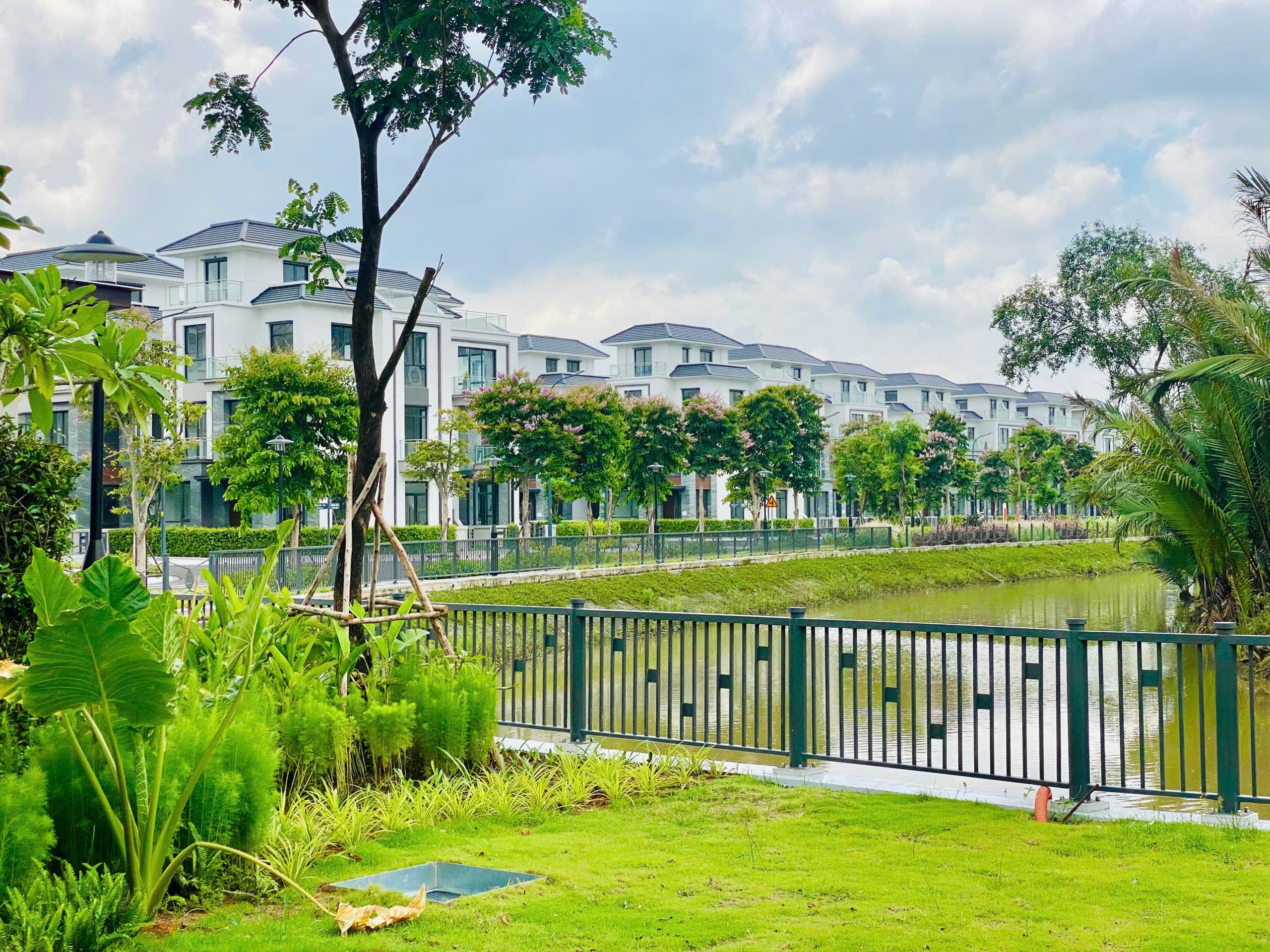 z6782476457816 4ecc63db230c0c359bd004a6798bf89a scaled